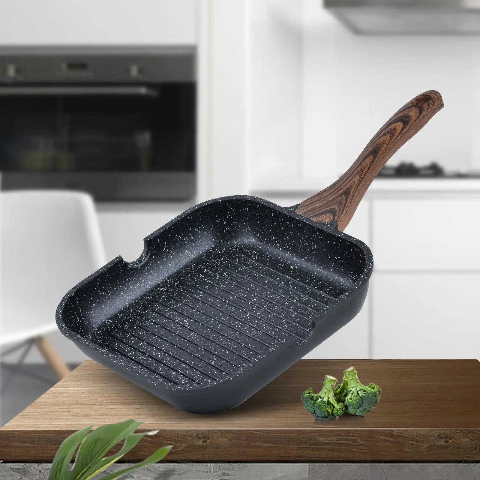 Lennon  Skillet Frying Pan Non- Stick Grill Egg Pot with Wood Handle Multi-Functional Flat Bottom Steak Cooking