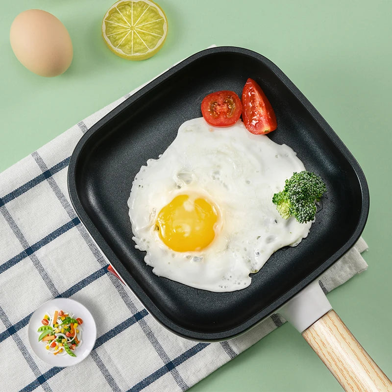 Portable Mini Non-Stick Electric Frying Pan Energy-Saving Crepe and Pancake Maker for Steak Egg Crepe Pancake Non-Fume