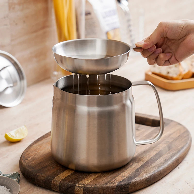2L Stainless Steel Oil Filter Pot with Fine Mesh Strainer, Grease Storage Can, and Fry Basket