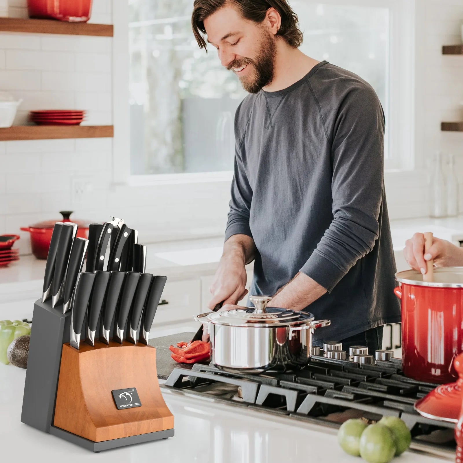 Set of 15 VG-10 Damascus Steel Knives Cutting Bread Meat Kitchen Knife Set with Scissors Sharpener Stick