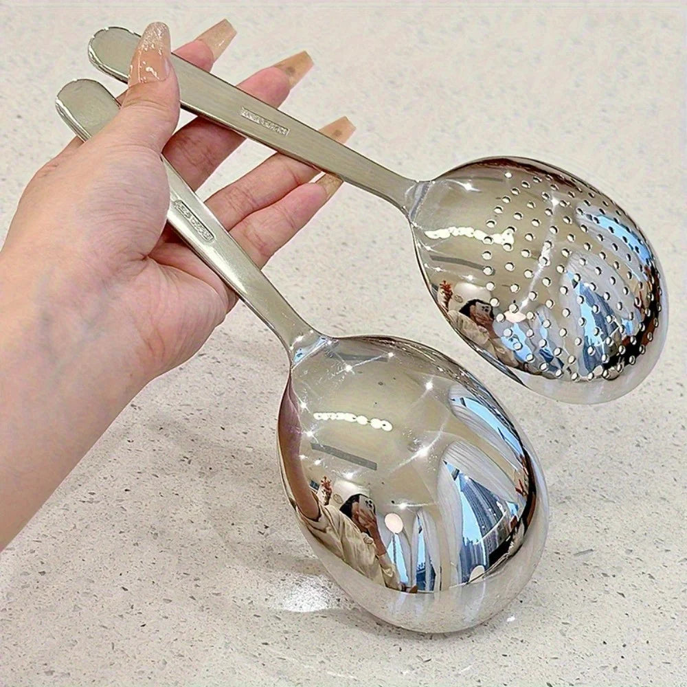 2pcs Heavy-Duty Commercial & Home Kitchen Spoons - Large Serving Spoons with Heat-Resistant Short Handle, Drainage Holes