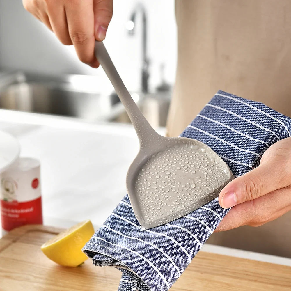 Khaki Food Grade Silicone Kitchen Cookware Utensils Turner Spatula Soup Spoon Practical Cooking Tool Kitchenware Set