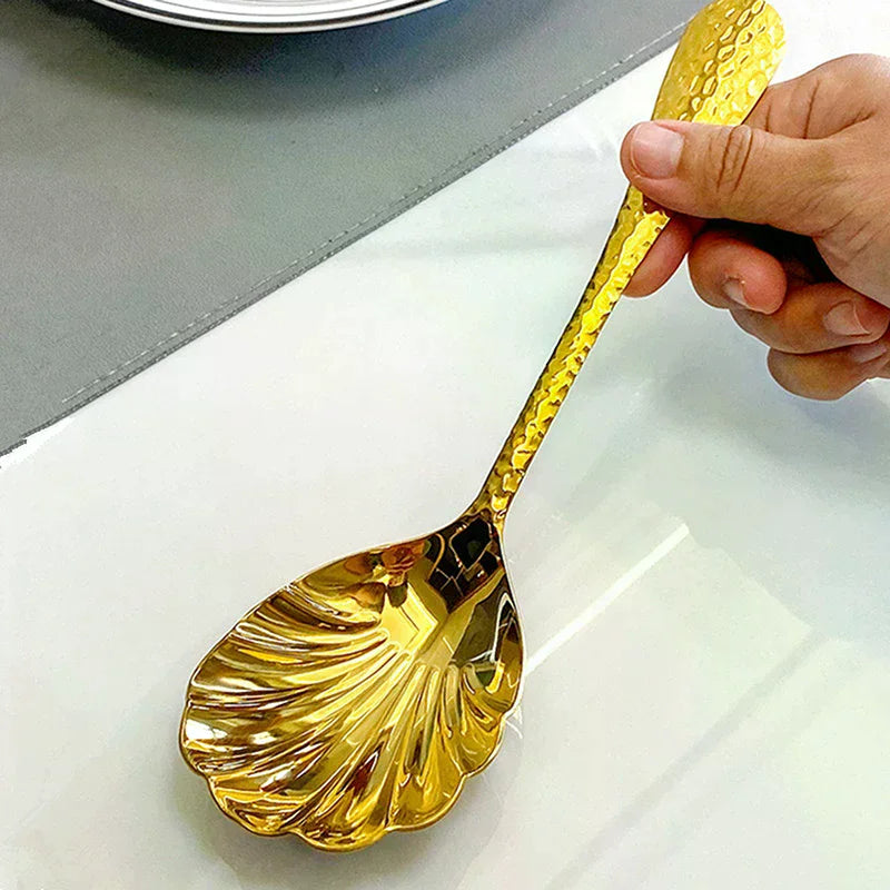 Shell-Shaped Serving Spoons Stainless Steel Vegetable Spoons Large Fan-Shaped Soup Spoons Suitable For Family Parties Restaurant