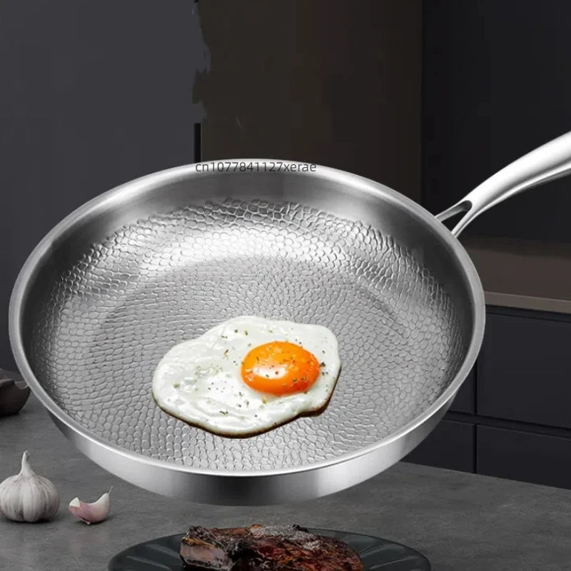 Titanium frying pan, flat-bottomed pan, non-stick pan without coating, household hammered-patterned pan, thick-cut steak pan