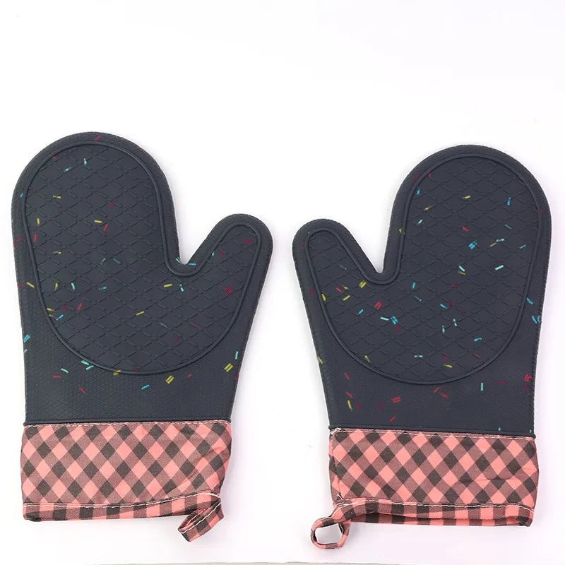 Silicone Heat-Resistant Gloves, Two-Finger Design with Non-Slip Grip, Cotton-Lined & Extra Thick for Kitchen Use